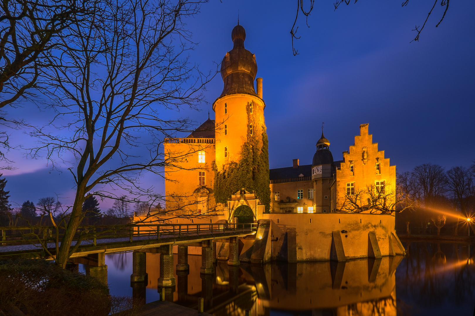 Burg Gemen zur blauen Stunde 2018 #1