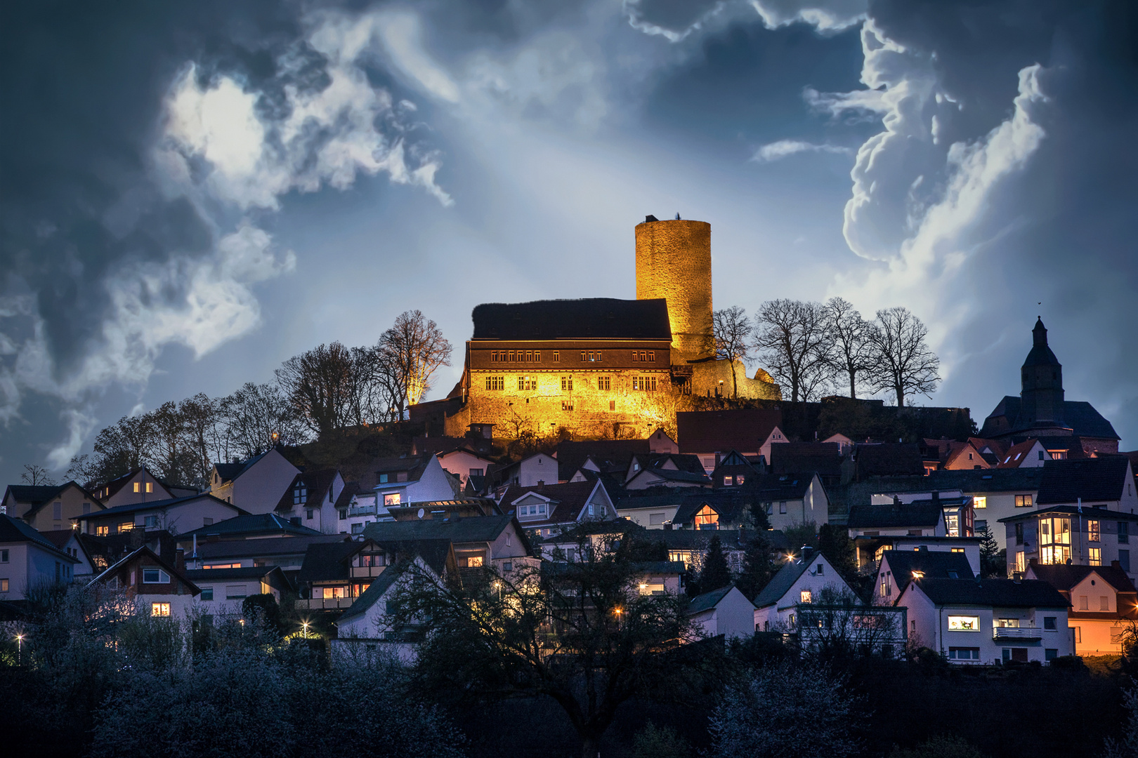 Burg Gleiberg Foto & Bild | architektur, architektur bei nacht, schlösser & burgen Bilder auf ...