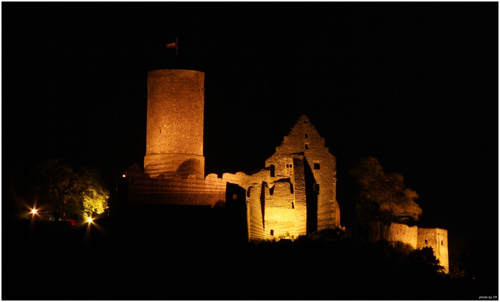 Burg Gleiberg bei Nacht