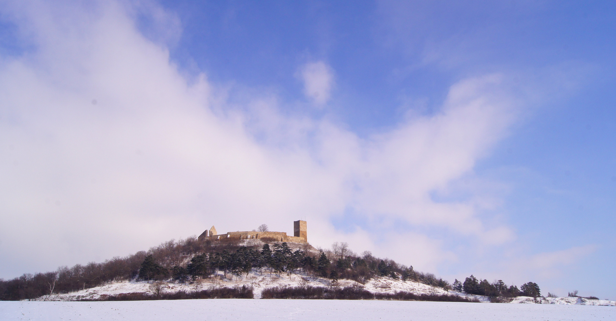 Burg Gleichen ( Wanderslebner Burg ) im Winter