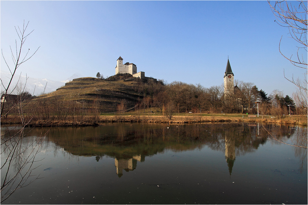 Burg Gutenberg und Pfarrkirche St. Nikolaus