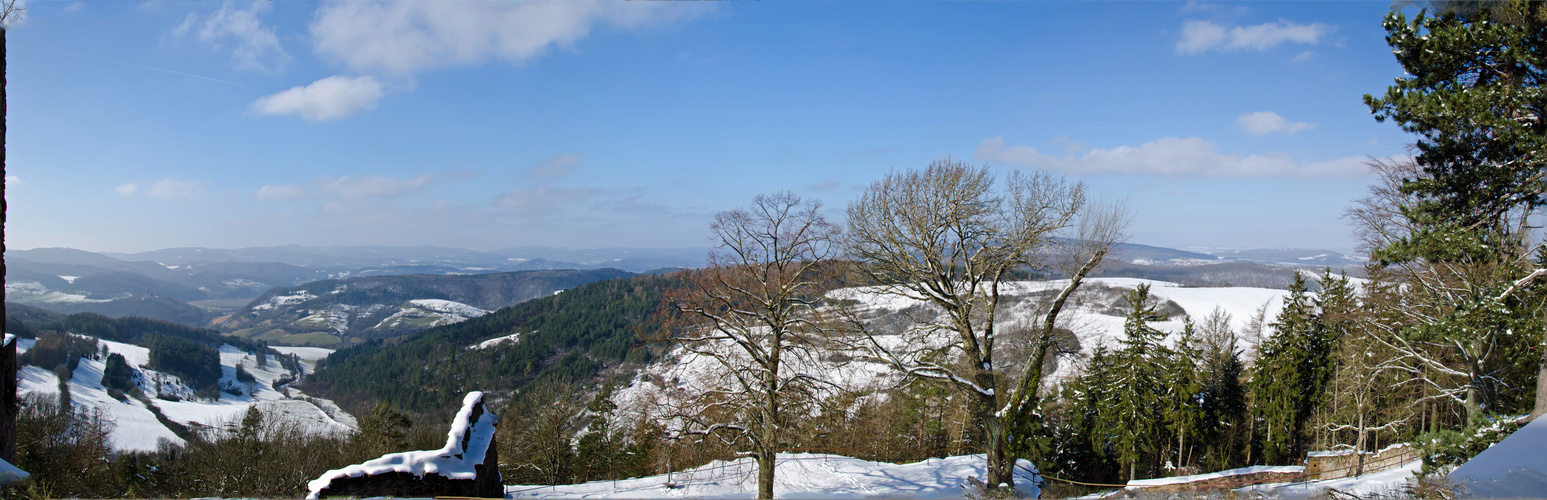 Burg Hanstein - tolle Aussicht2