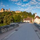 Burg Harburg thront über der Wörnitz - Harburg (Schwaben)