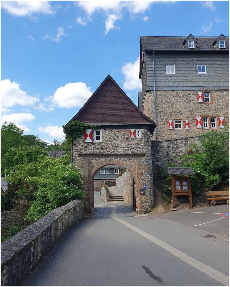 Burg-Hessenstein