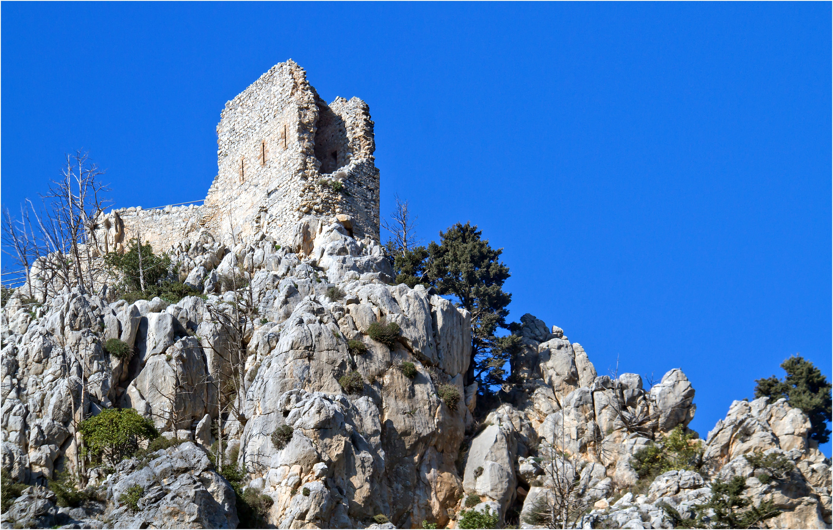 burg hilarion (1) ...