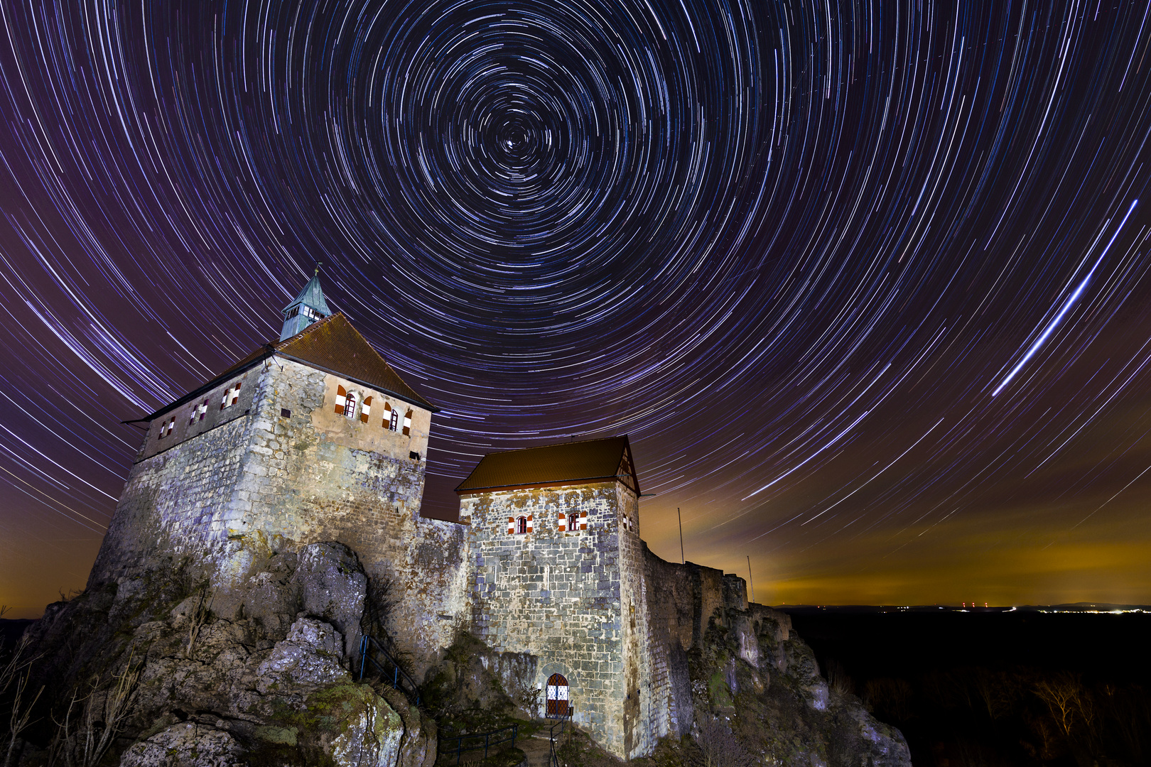 Burg Hohenstein 2 unter dem Polarsternkreis