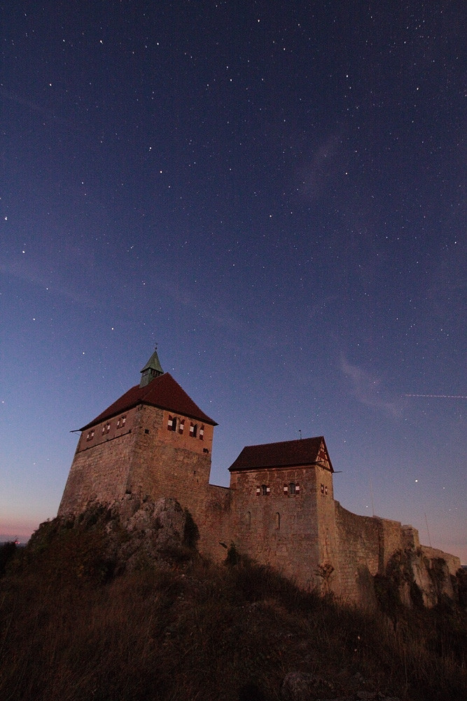 Burg Hohenstein bei Nacht