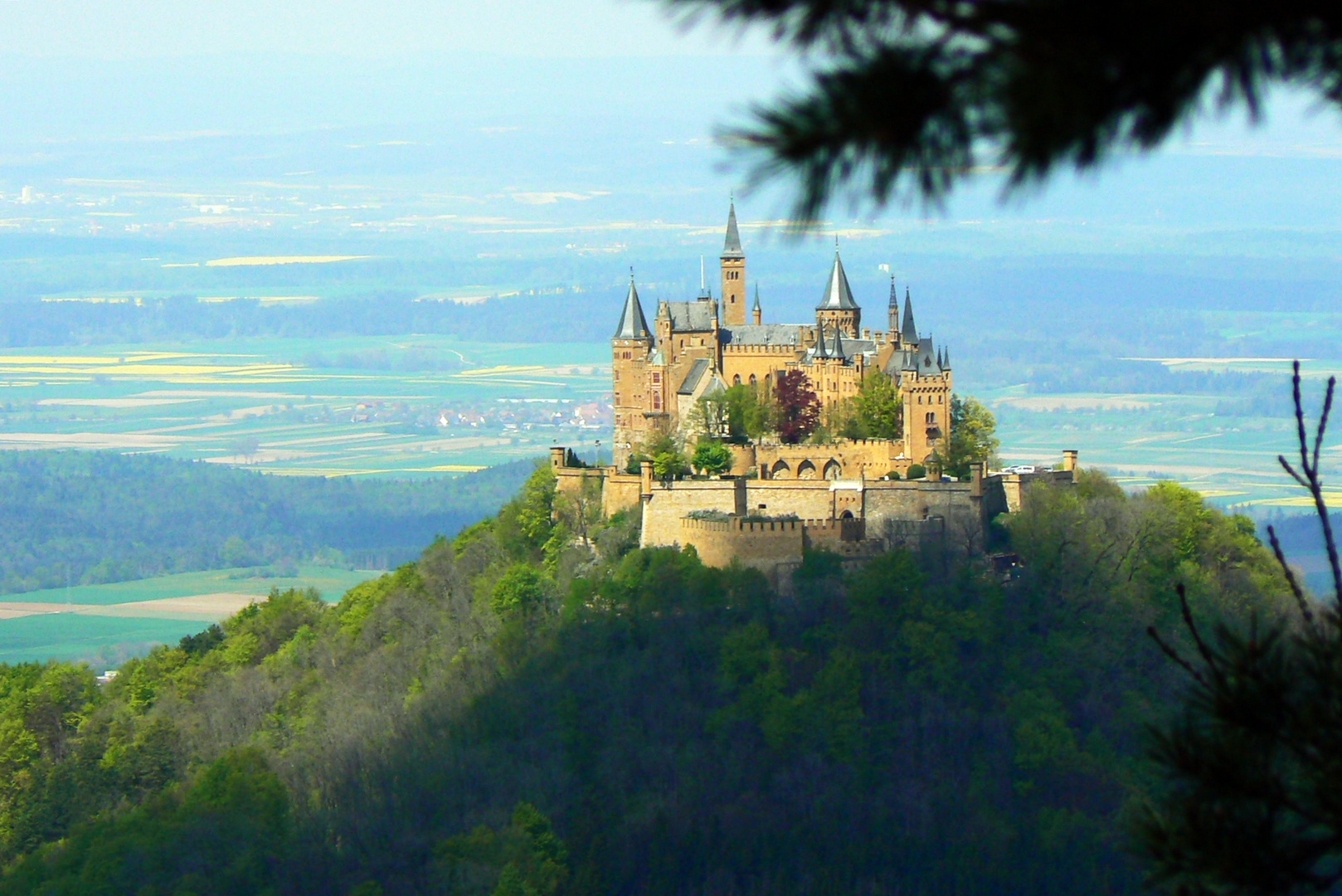 Burg Hohenzollern ( 0423 - 1 - 2007 )