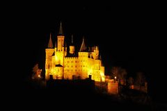 Burg Hohenzollern bei Nacht