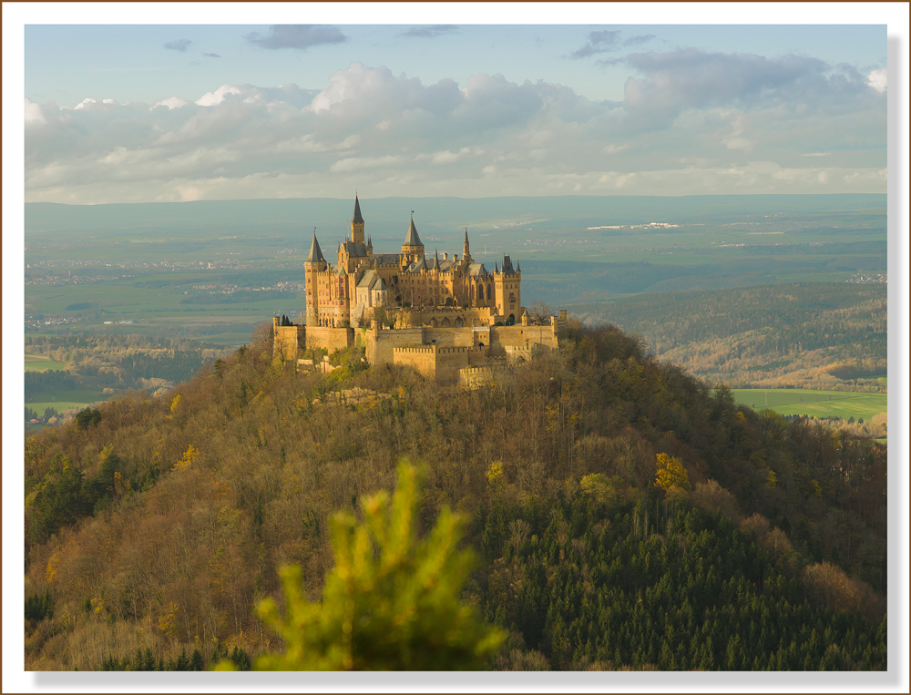 Burg Hohenzollern im Postkartenlook