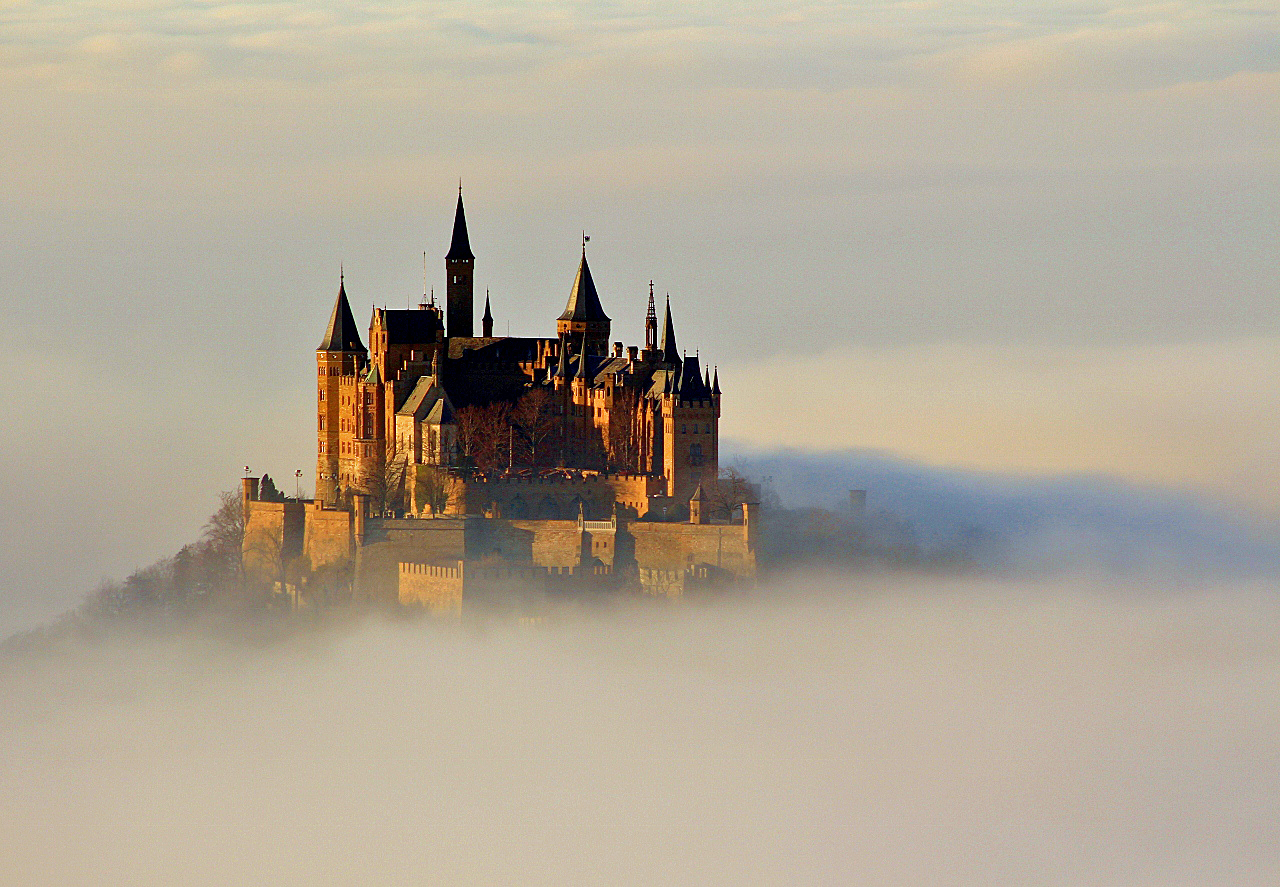 Burg Hohenzollern im Spätherbst!