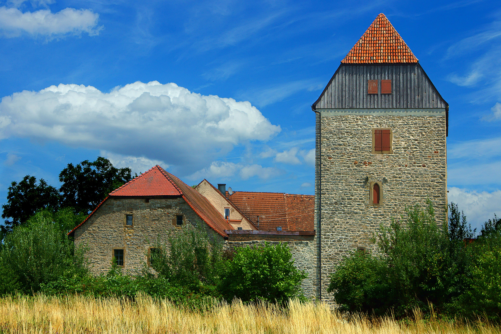 BURG HORKHEIM - ein Kleinod in unserer Region