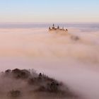Burg im Nebel