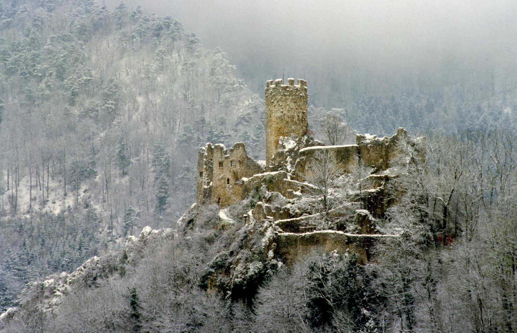 Burg-im-Winter