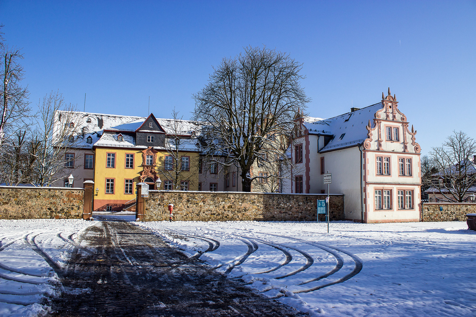 Burg in Friedberg I