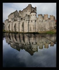 Burg in Gent Spiegelung