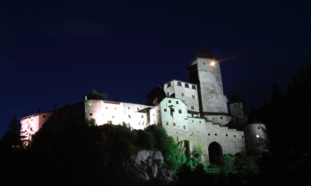 burg in Sand im Taufer