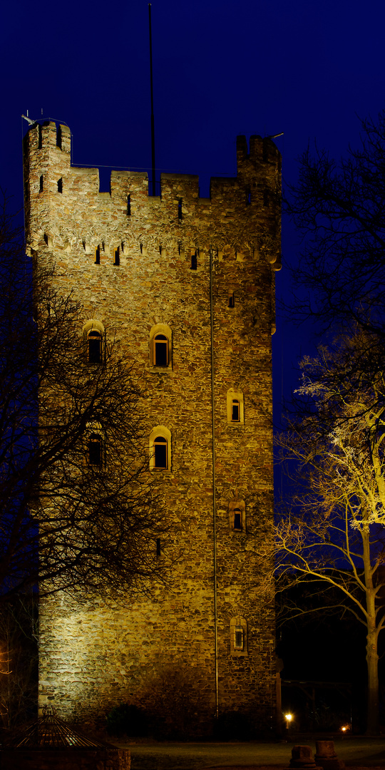 Burg Klopp nachts