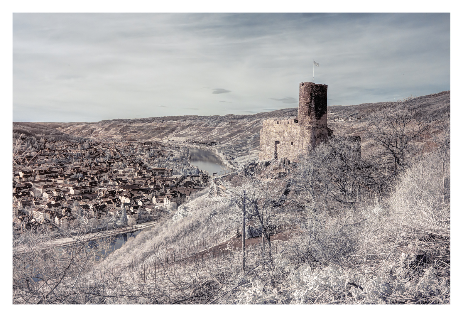 Burg Landshut [IR]