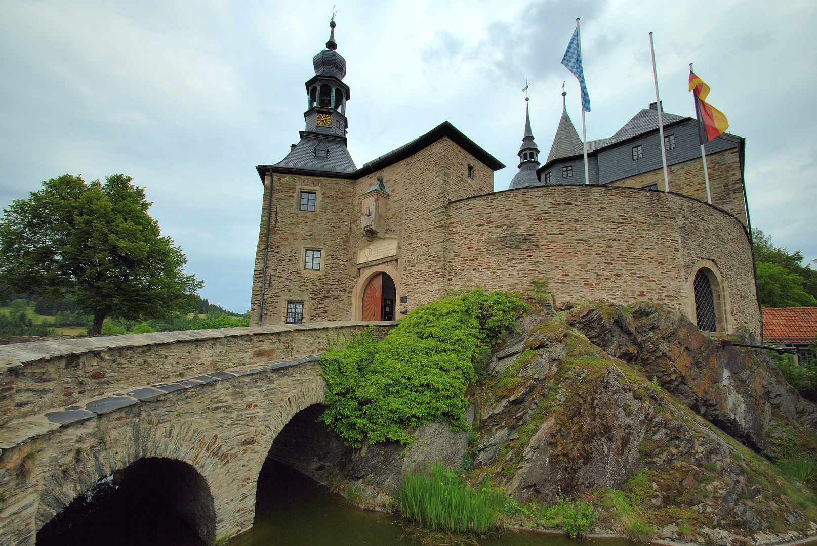 Burg Lauenstein (12. Jh.)