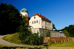 Burg Lenzen ......