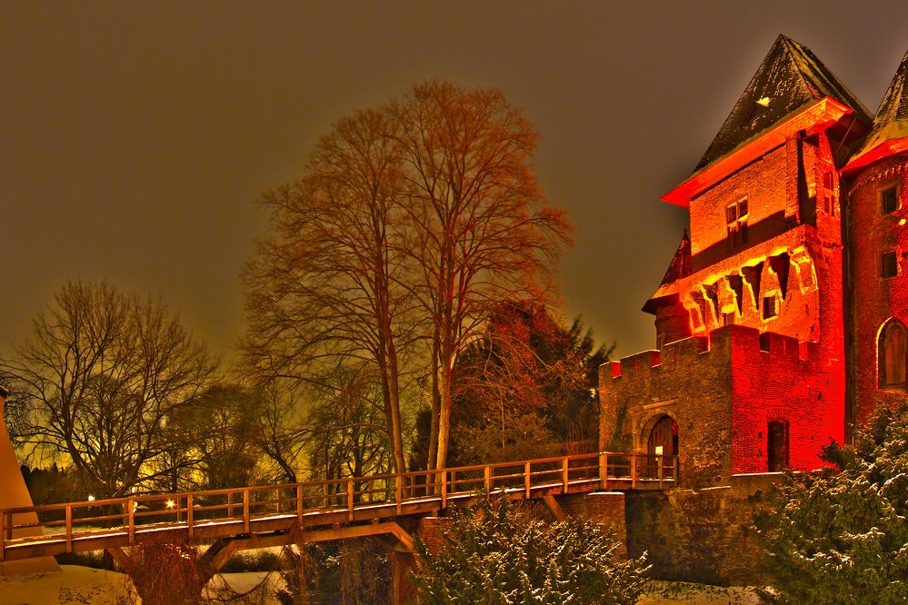 Burg Linn von Hans-Ulrich Buschhaus 