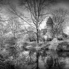 Burg Linn im Herbst 2