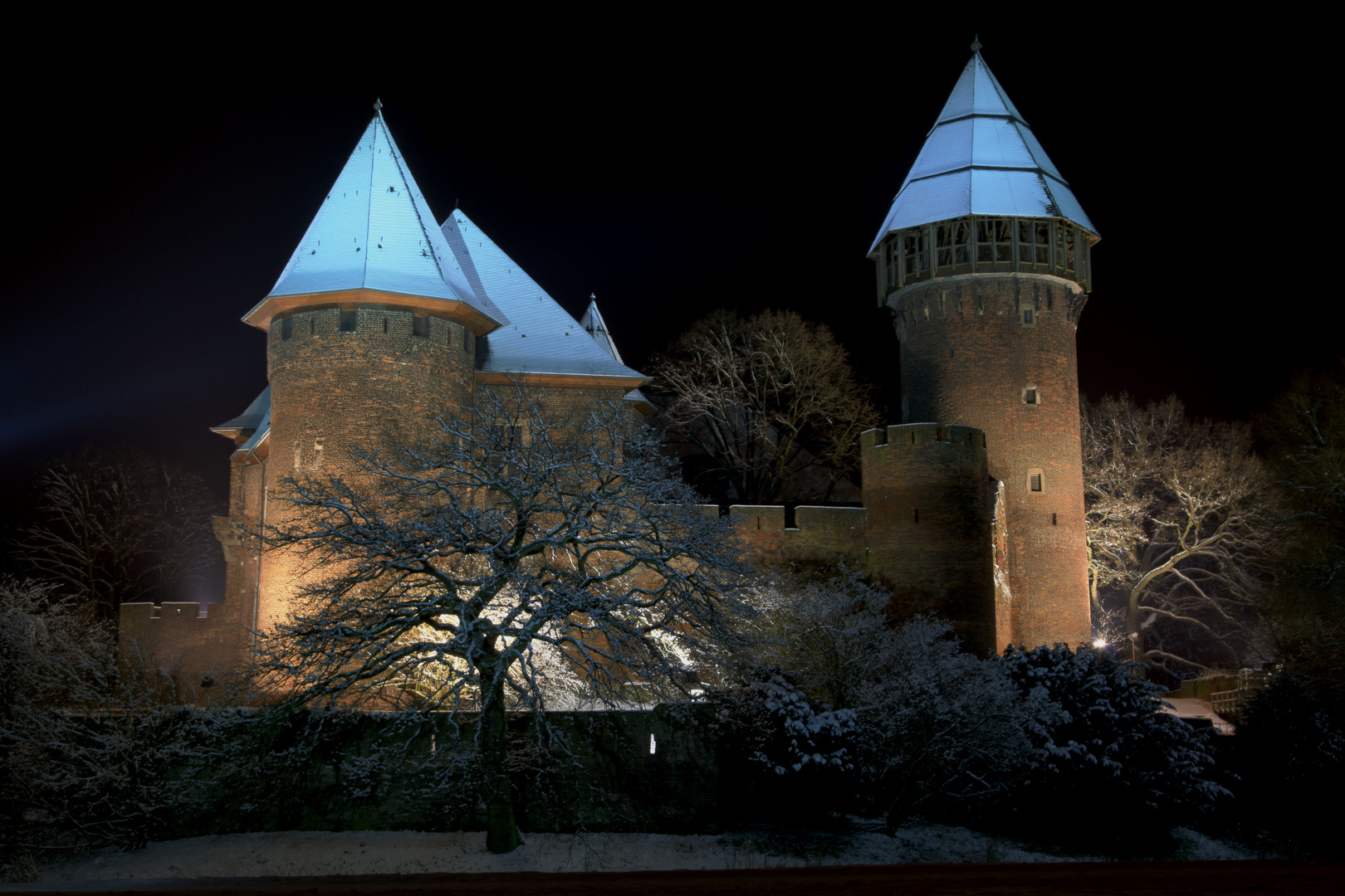 Burg Linn in HDR