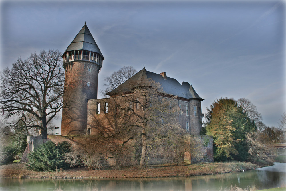 Burg Linn in Krefeld....