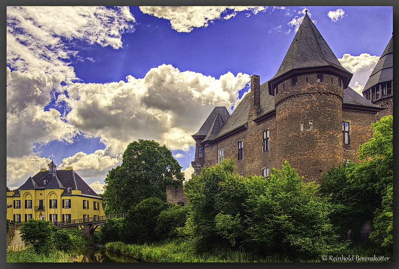 Burg Linn Krefeld 1