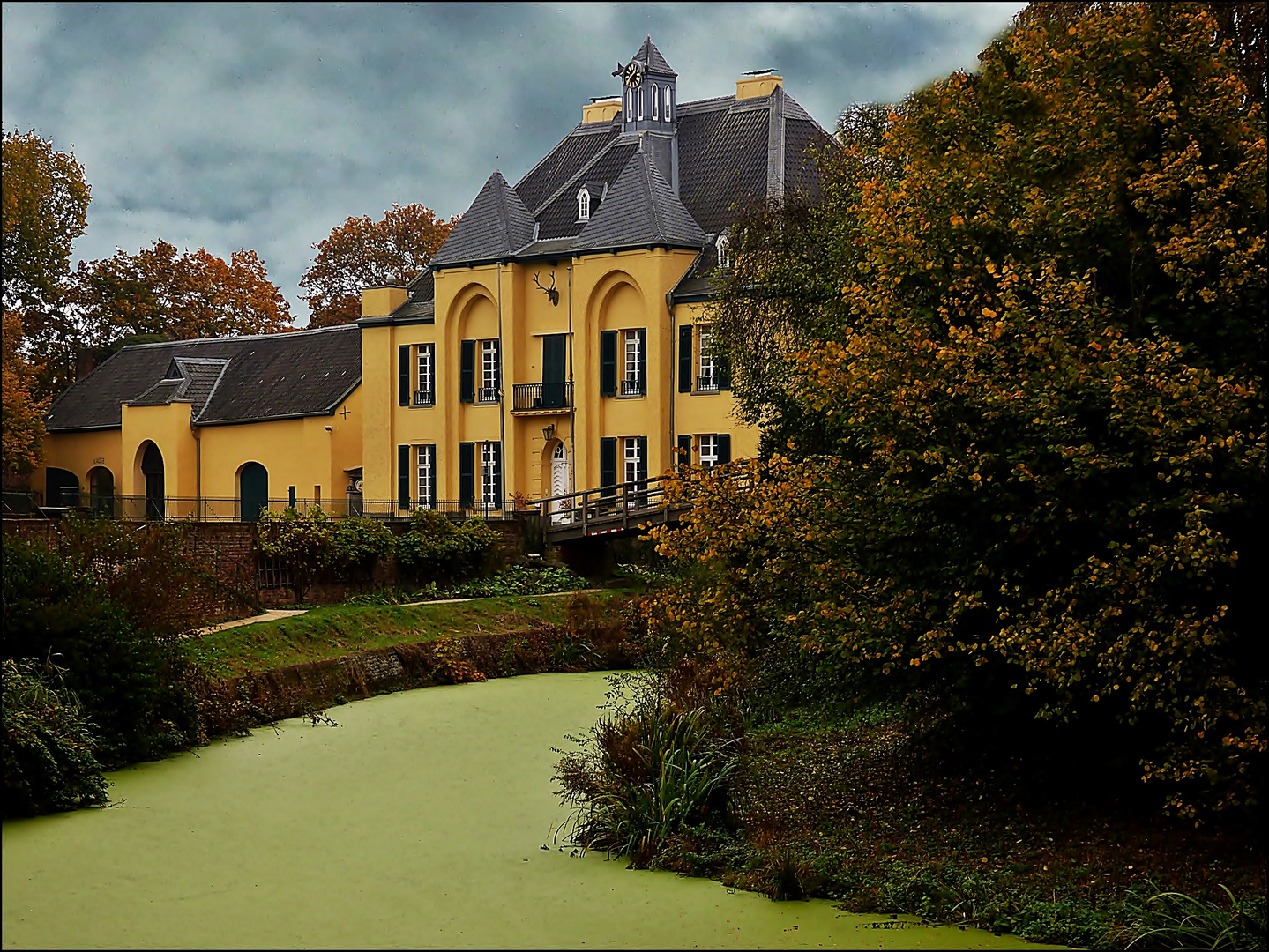 Burg Linn - Nebengebäude