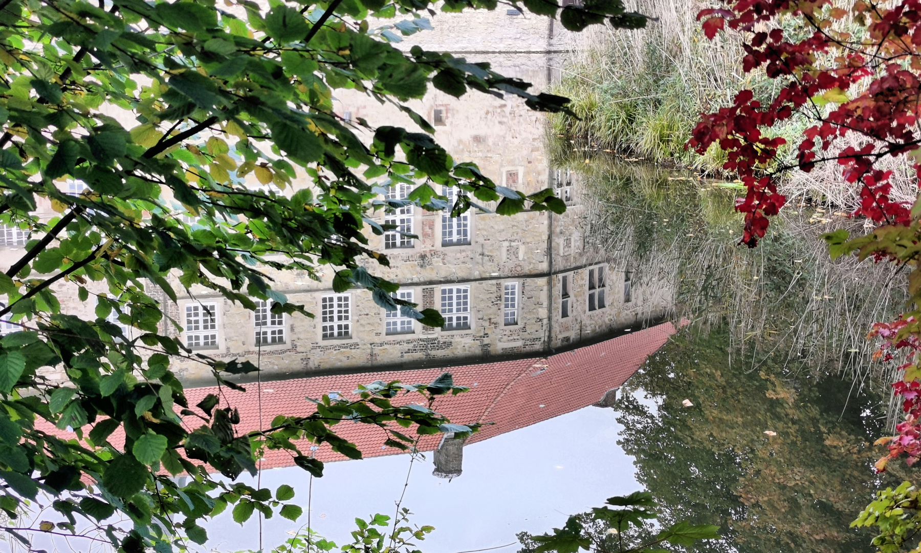 Burg Lüdinghausen im  Herbst