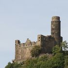 Burg Maus am Rhein vom Schiff aus