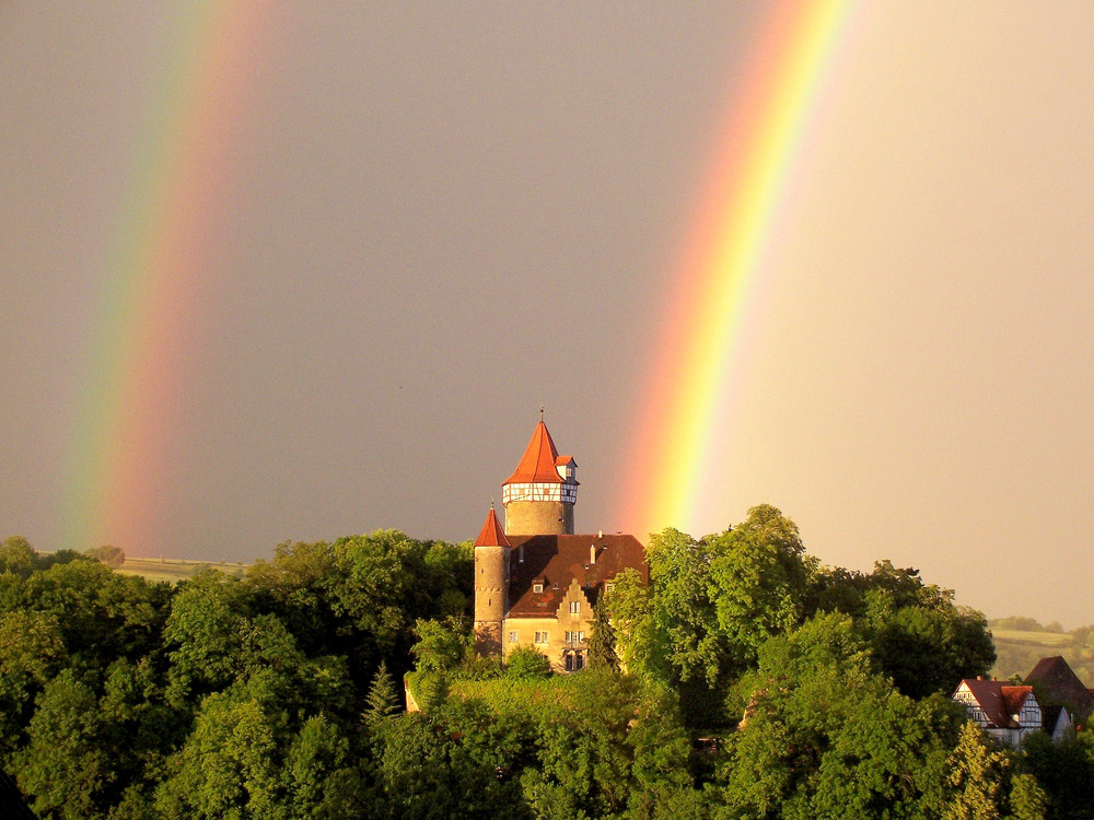 Burg Möckmühl nach dem Gewitter