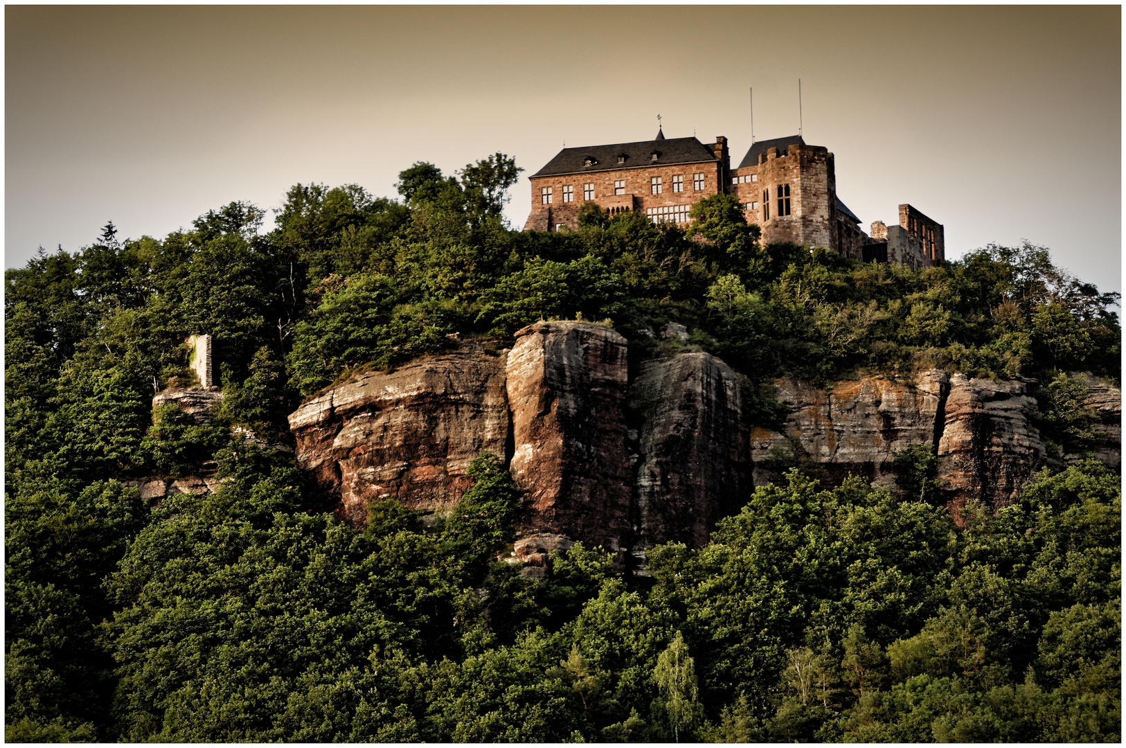 Burg Nideggen.