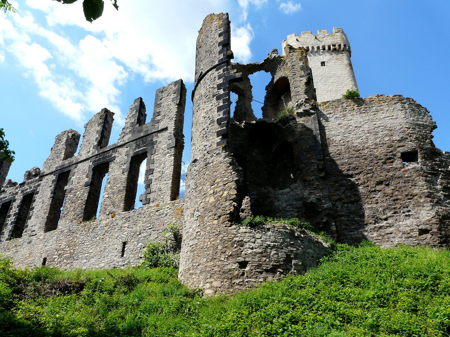 Burg Olbrück 3