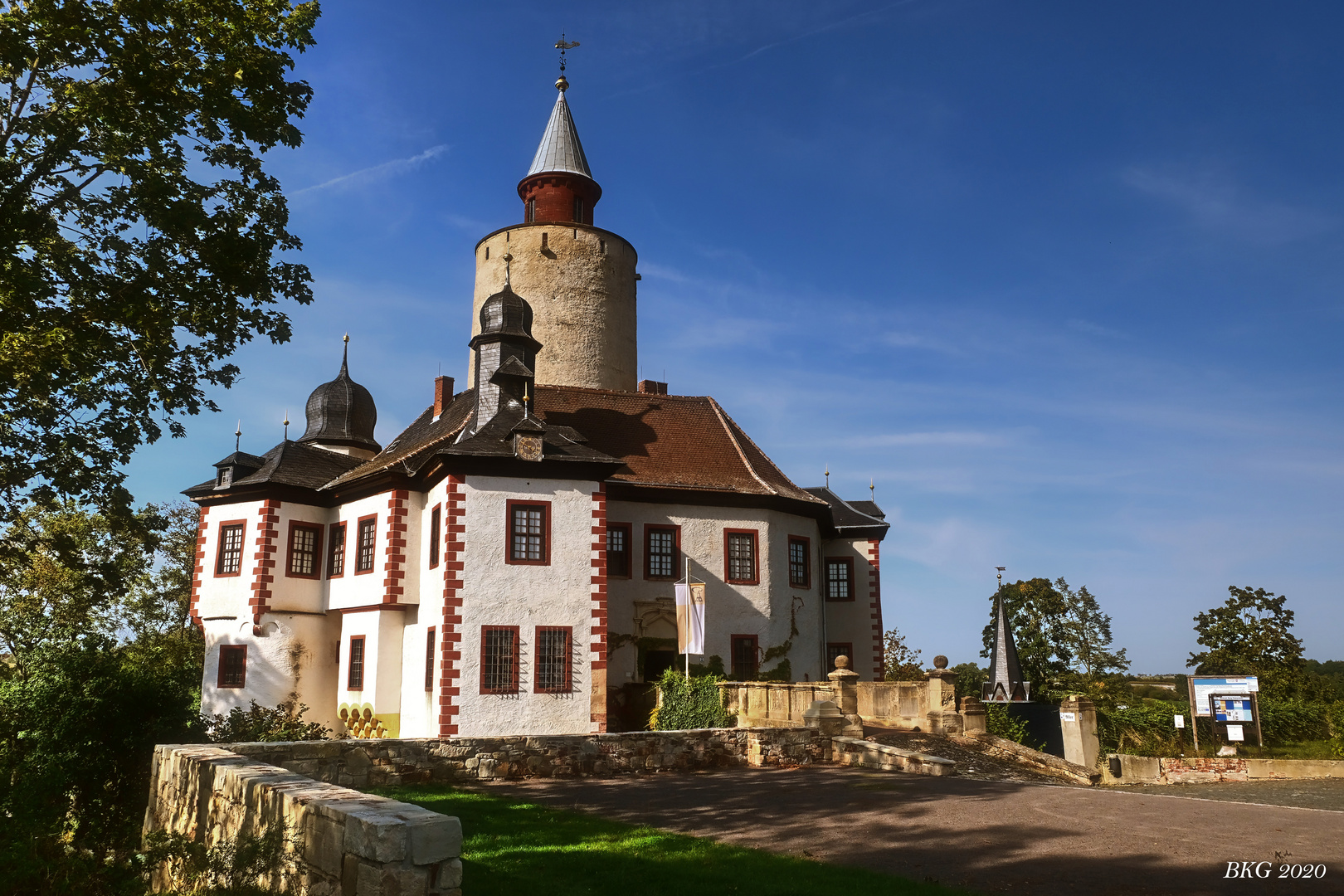 Burg Posterstein im Septemberlicht 