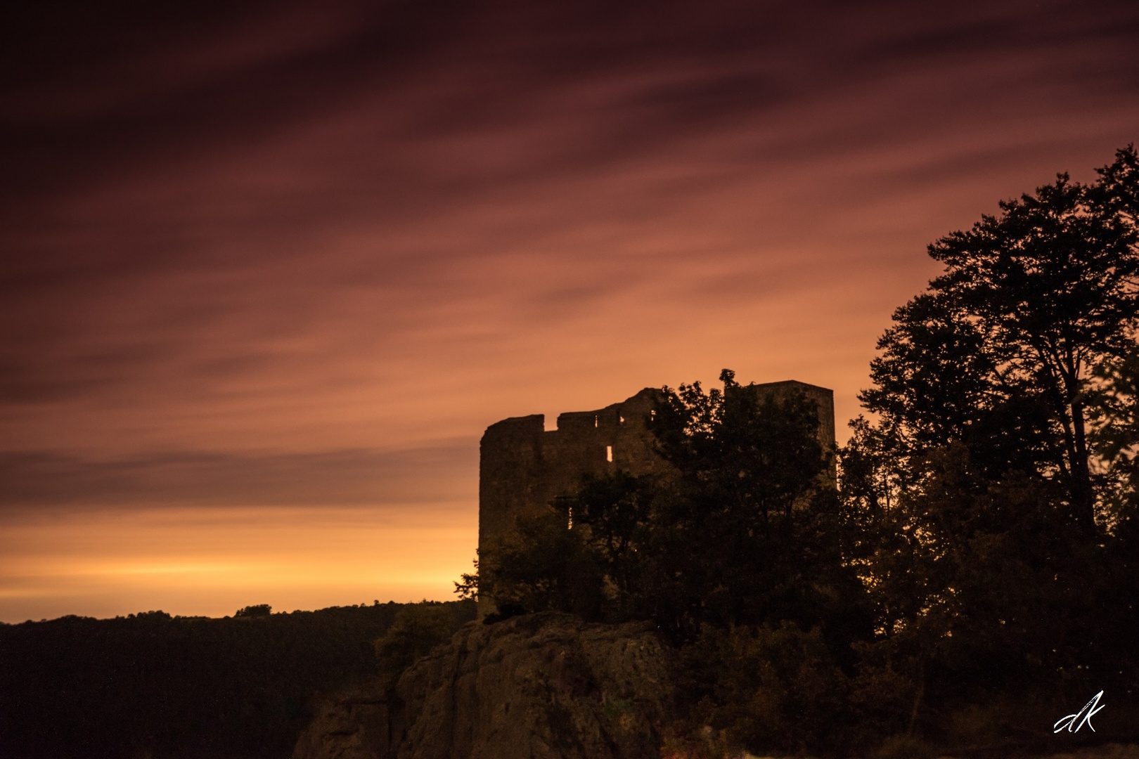 Burg Reußenstein bei Nacht 4