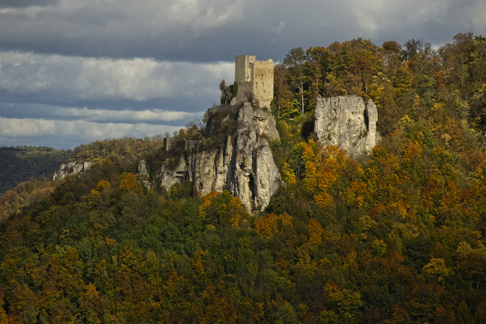 Burg Reussenstein im Herbst