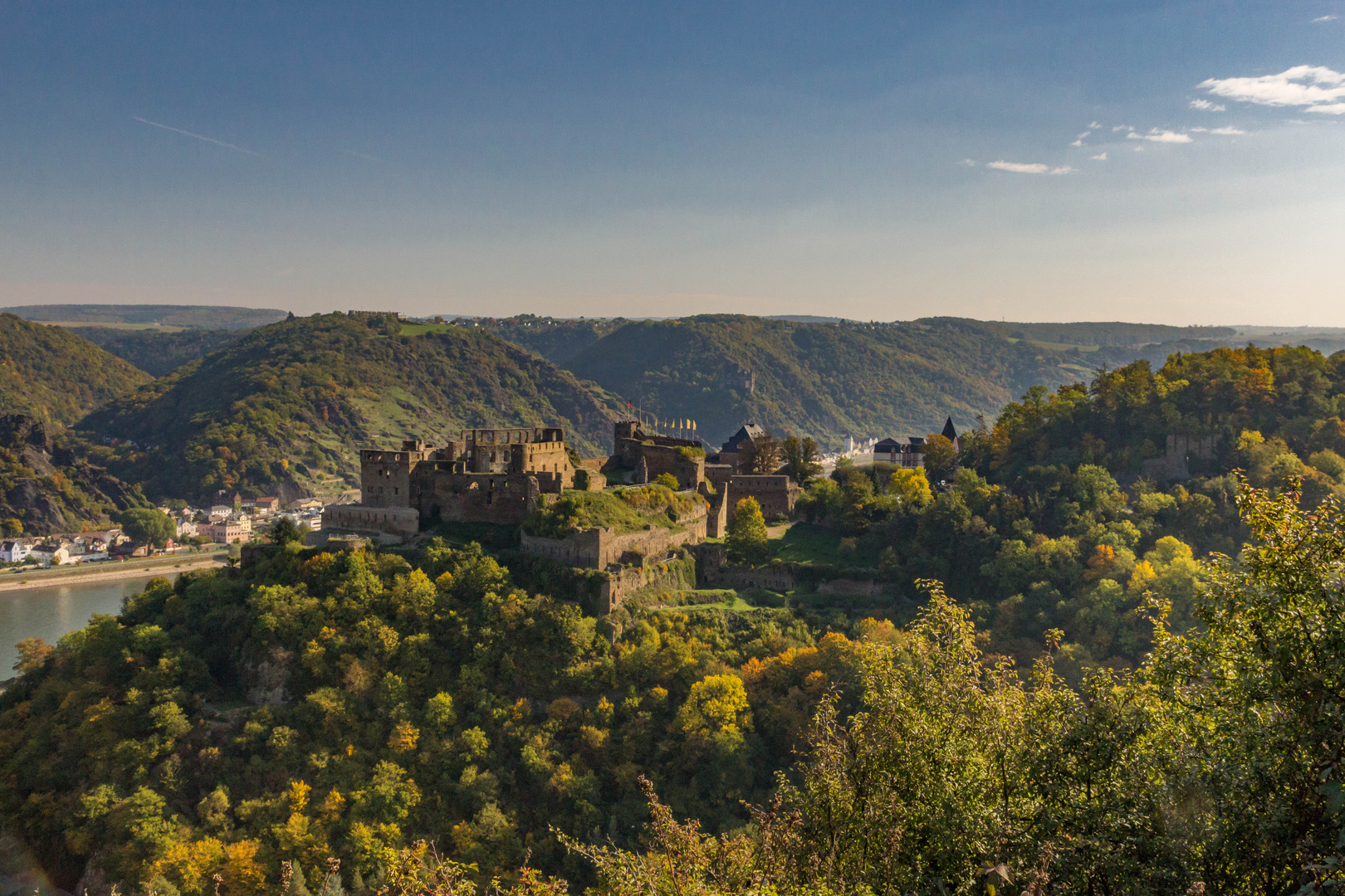 Burg Rheinfels im Herbst