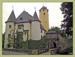 Burg Rittersdorf in der Eifel...