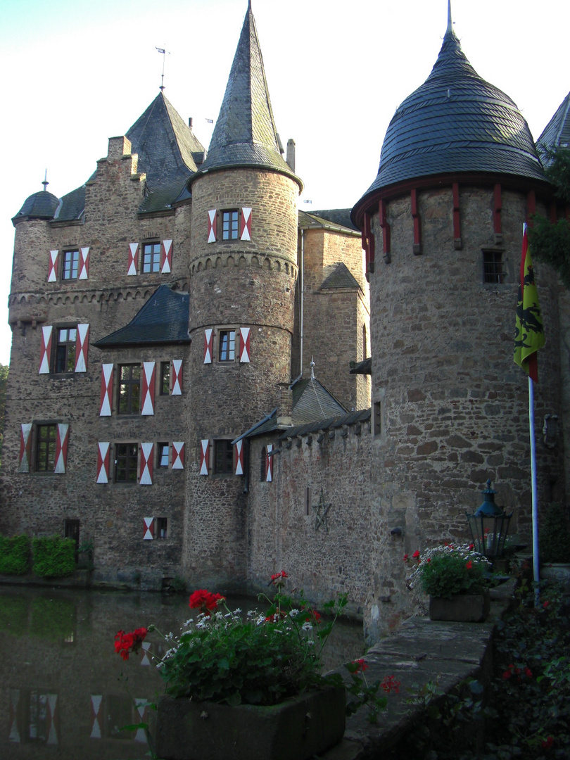 Burg Satzvay