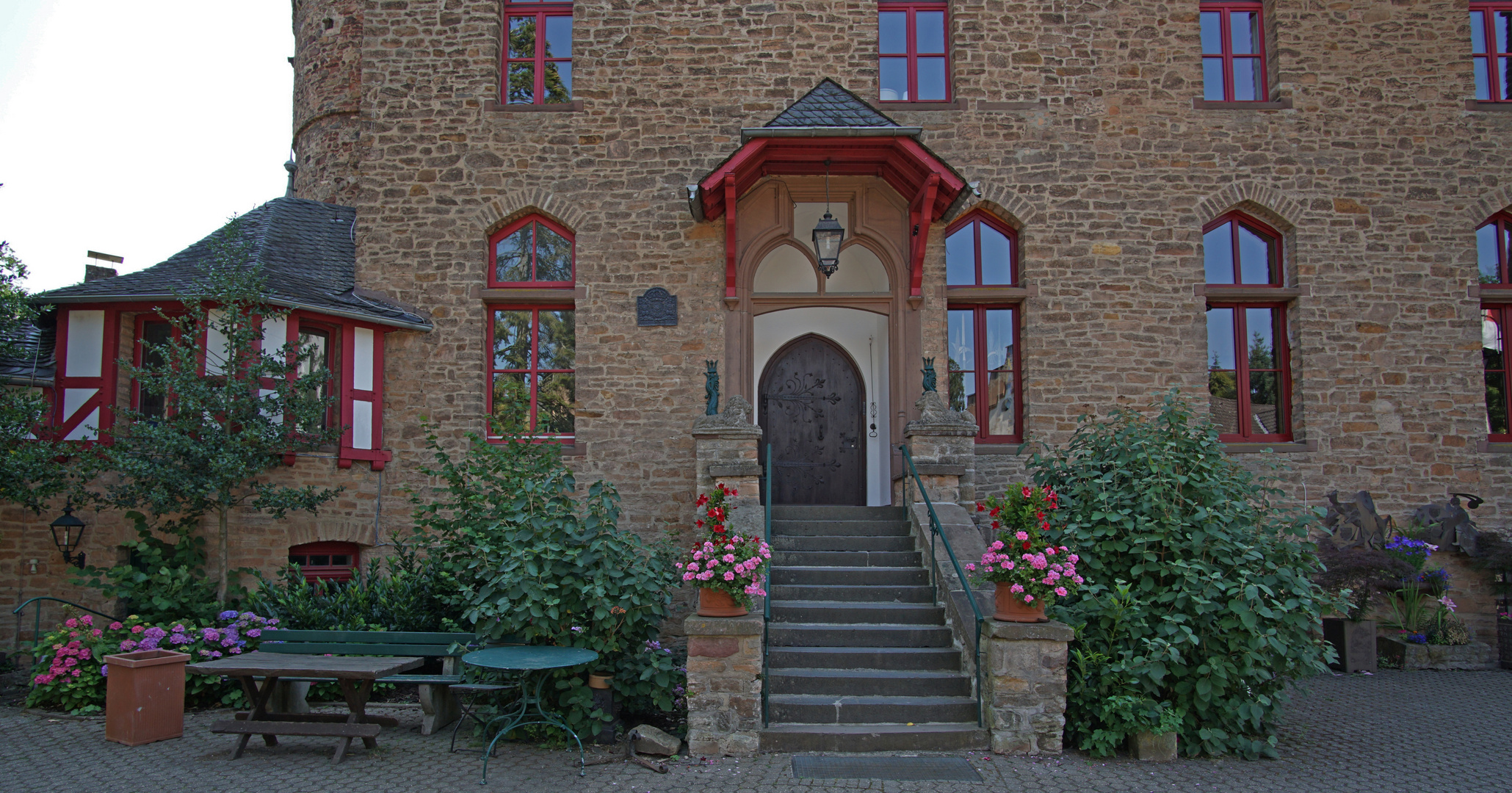 Burg Satzvey (4) Innenhof