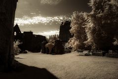 Burg Schaunberg IR Sepia