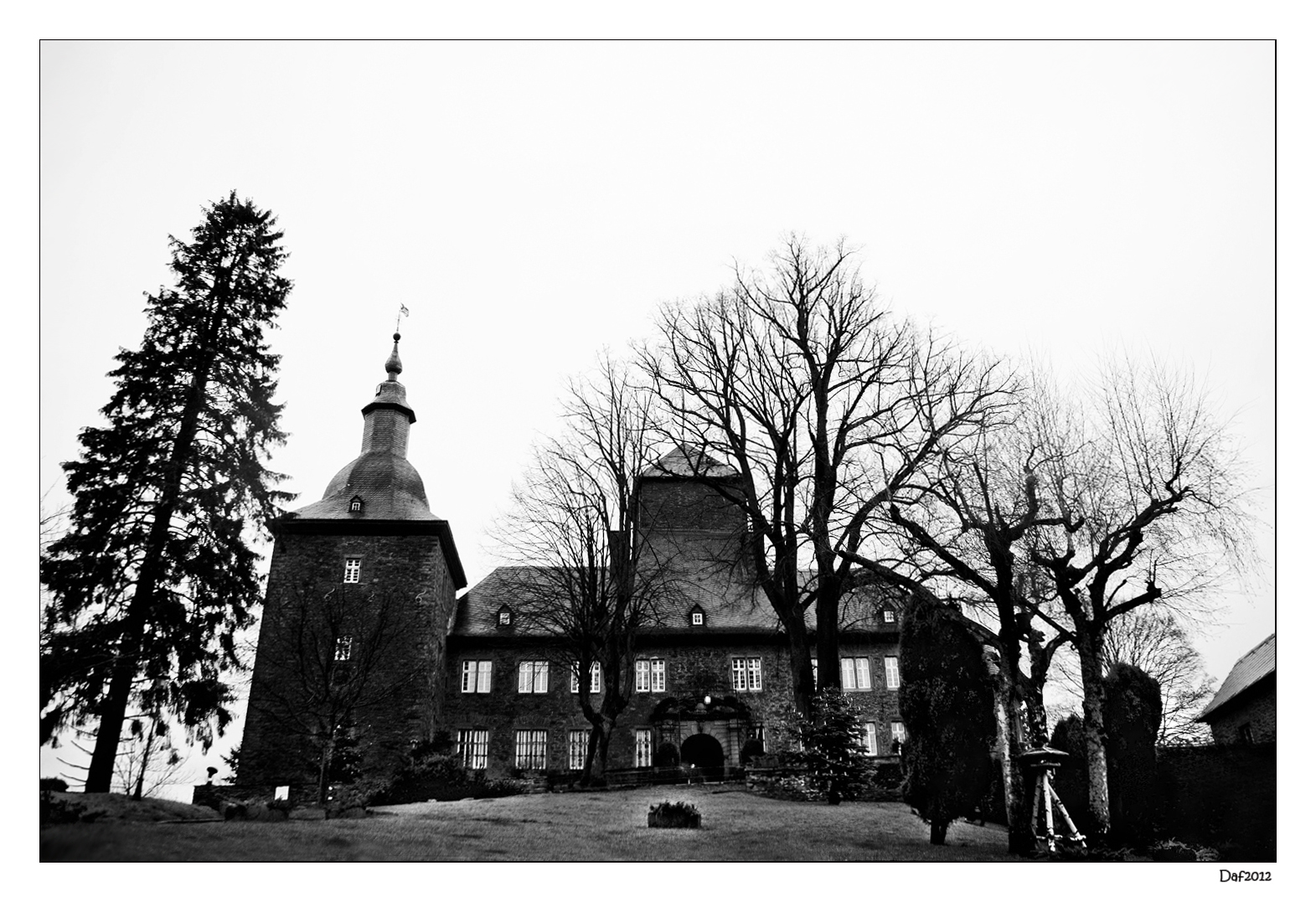 ... Burg Schnellenberg ...