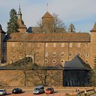 Burg Schnellenberg bei Attendorn (Sauerland) im Licht der tief stehenden Sonne 2