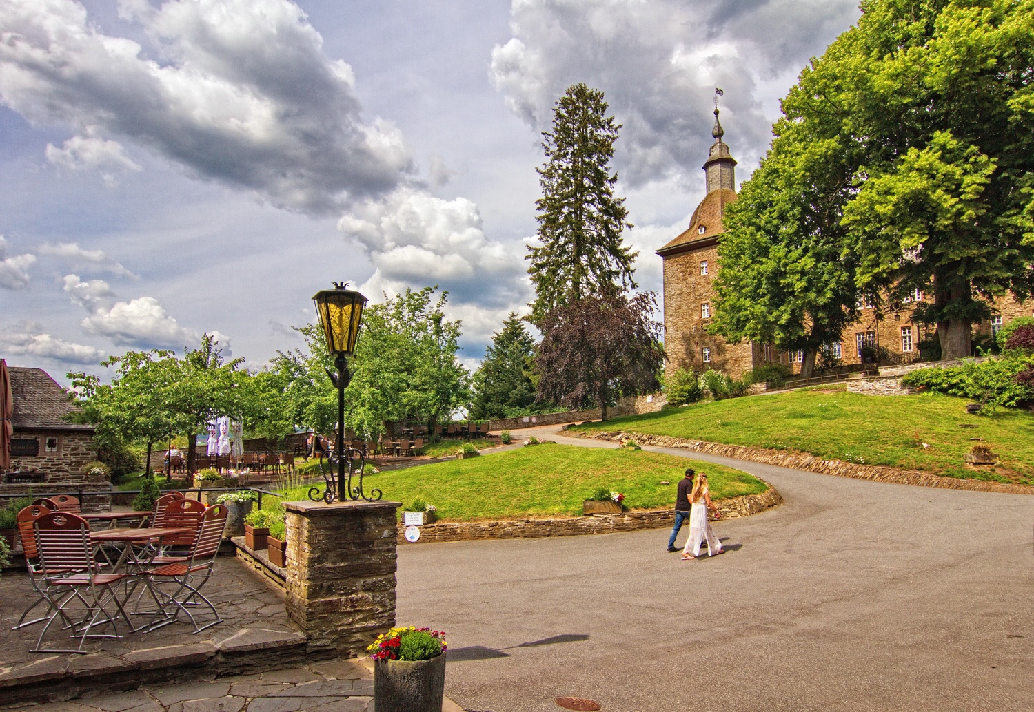 Burg Schnellenberg 