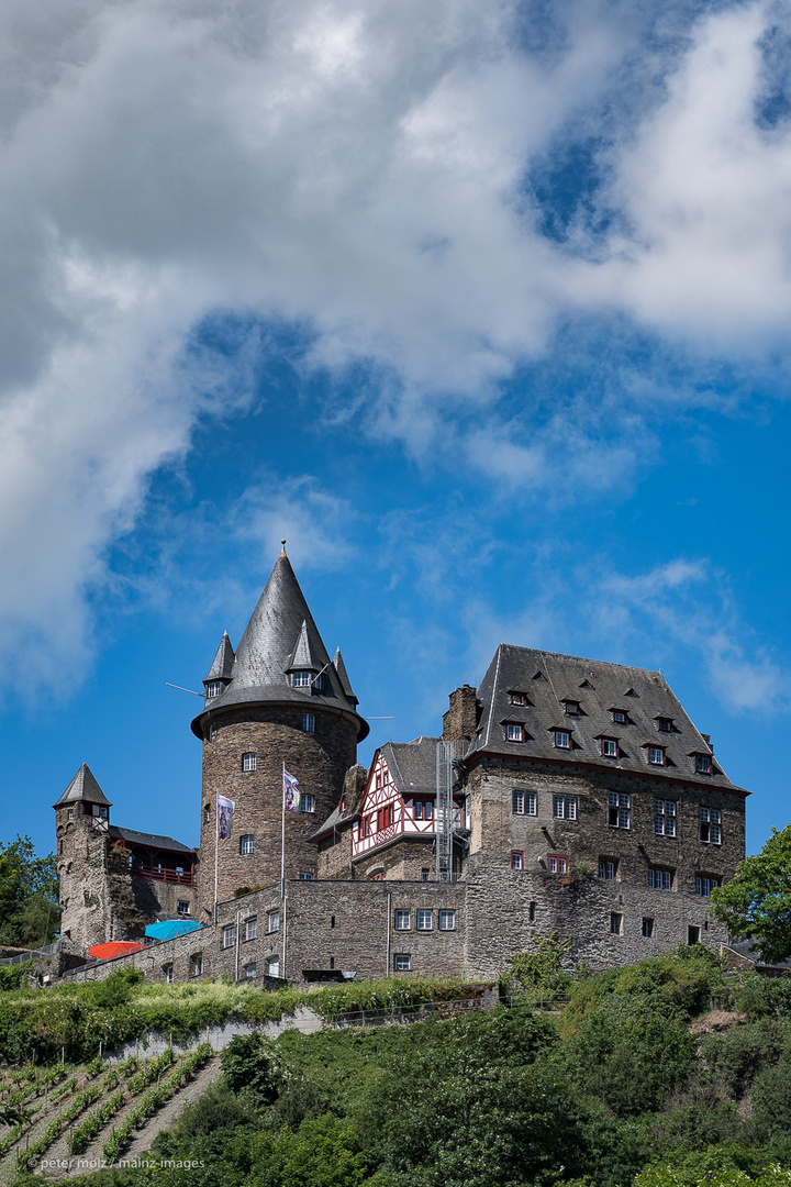 Burg Stahleck oberhalb von Bacharach am Rhein - Oberes Mittelrheintal