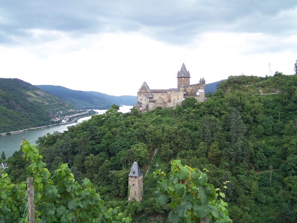 Burg Stahleck und Liebesturm in Bacharach