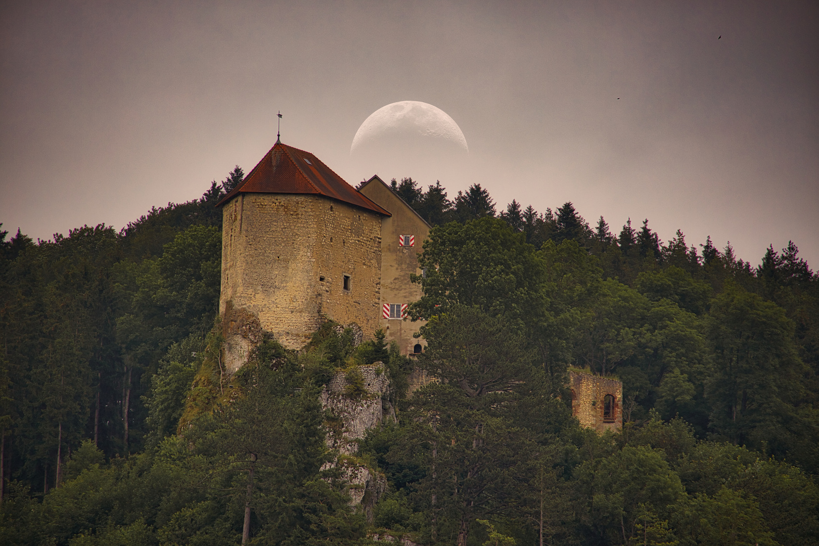 Burg Straßberg unterm Vollmond